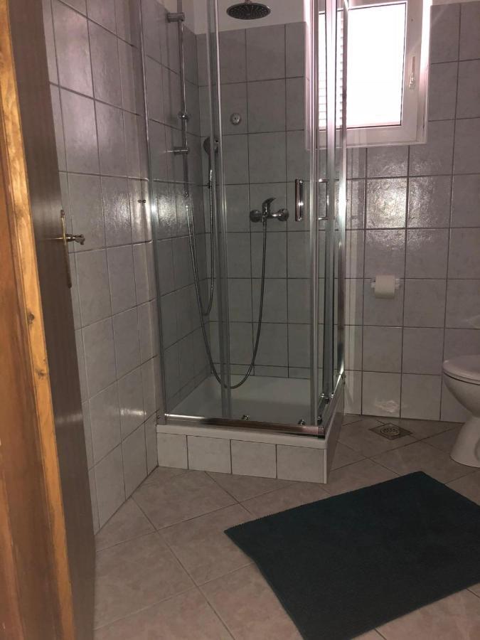 Apartment Antonija Povile Eksteriør bilde